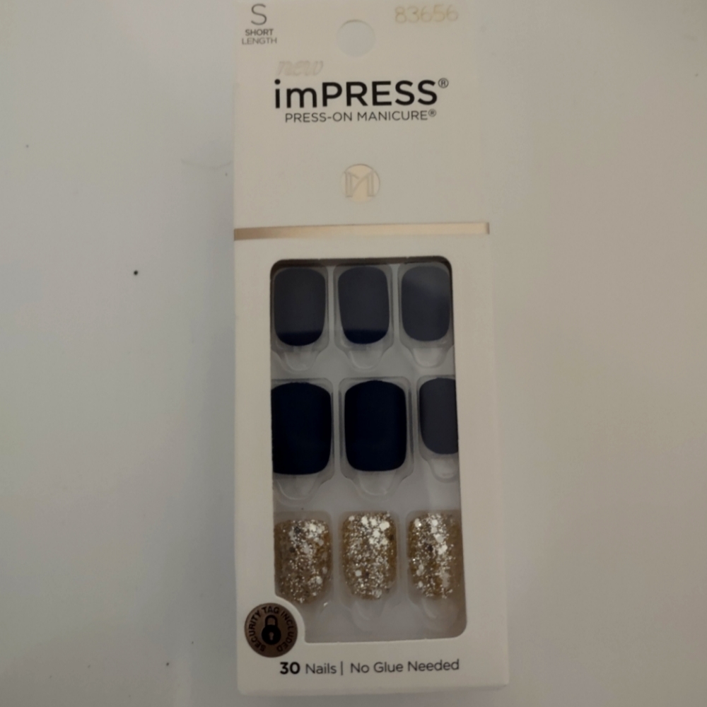 NWT IMPRESS blue and gold press on nails- no glue required!